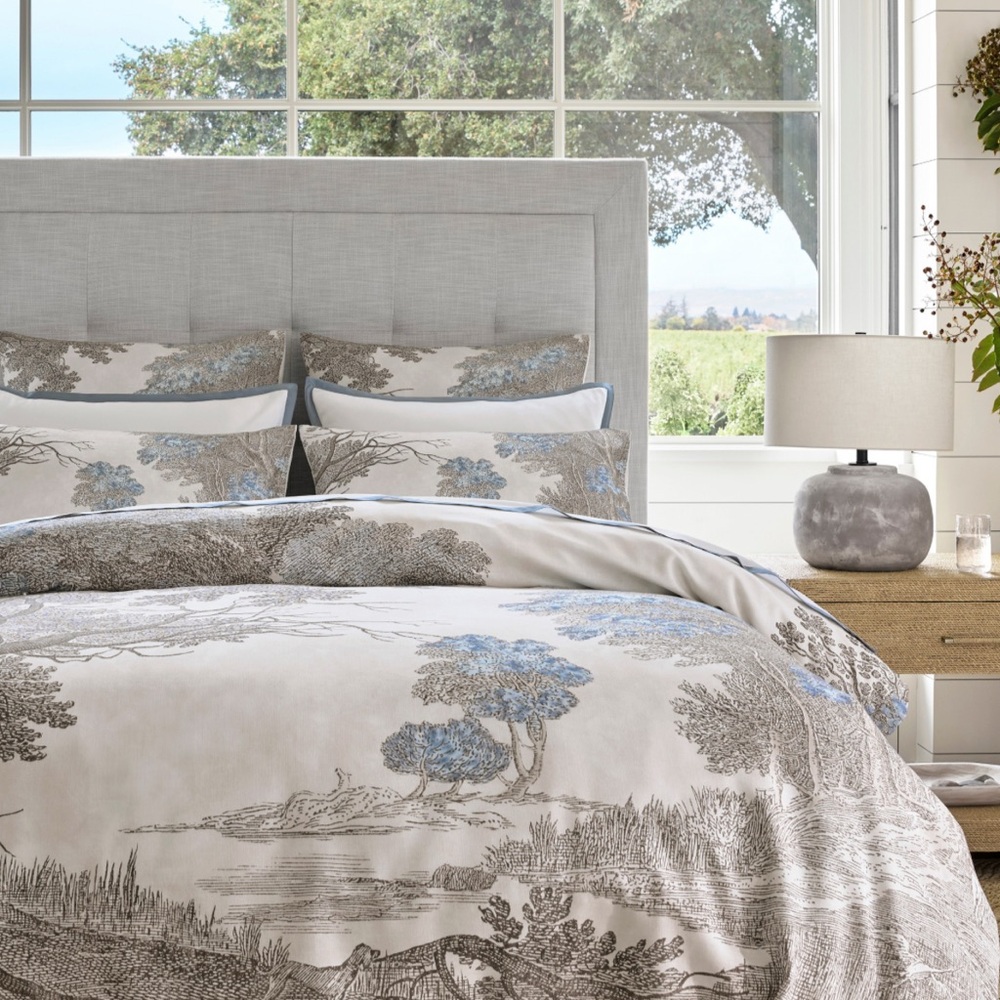 Williams Sonoma Scenic Toile Duvet Cover in Cream, Gray, Blue